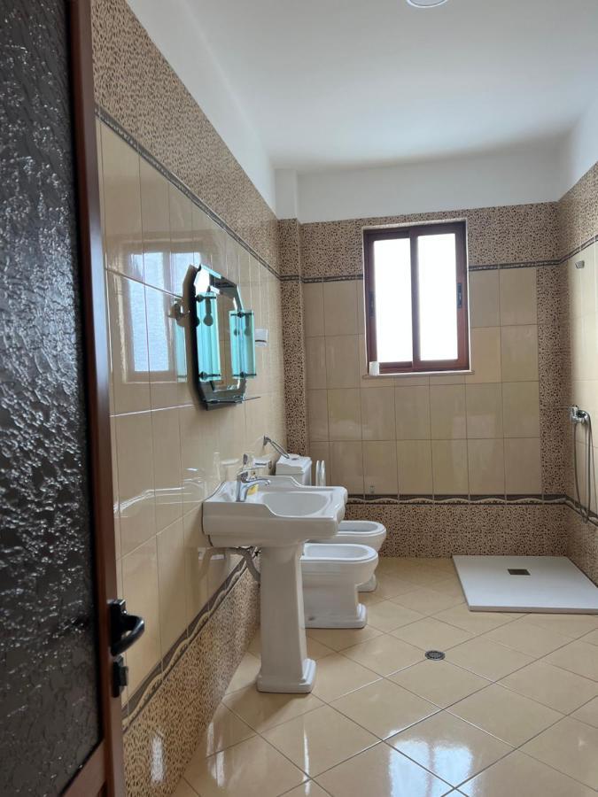 Guest House Il Palazzo دراس المظهر الخارجي الصورة